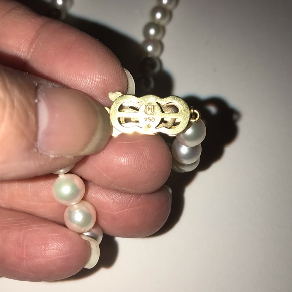 18” Mikimoto Pearl Necklace - Picture 5 of 5